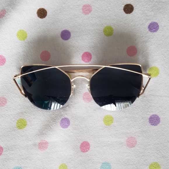 Accessories - Gold Geometric Cat Eye Sunglasses